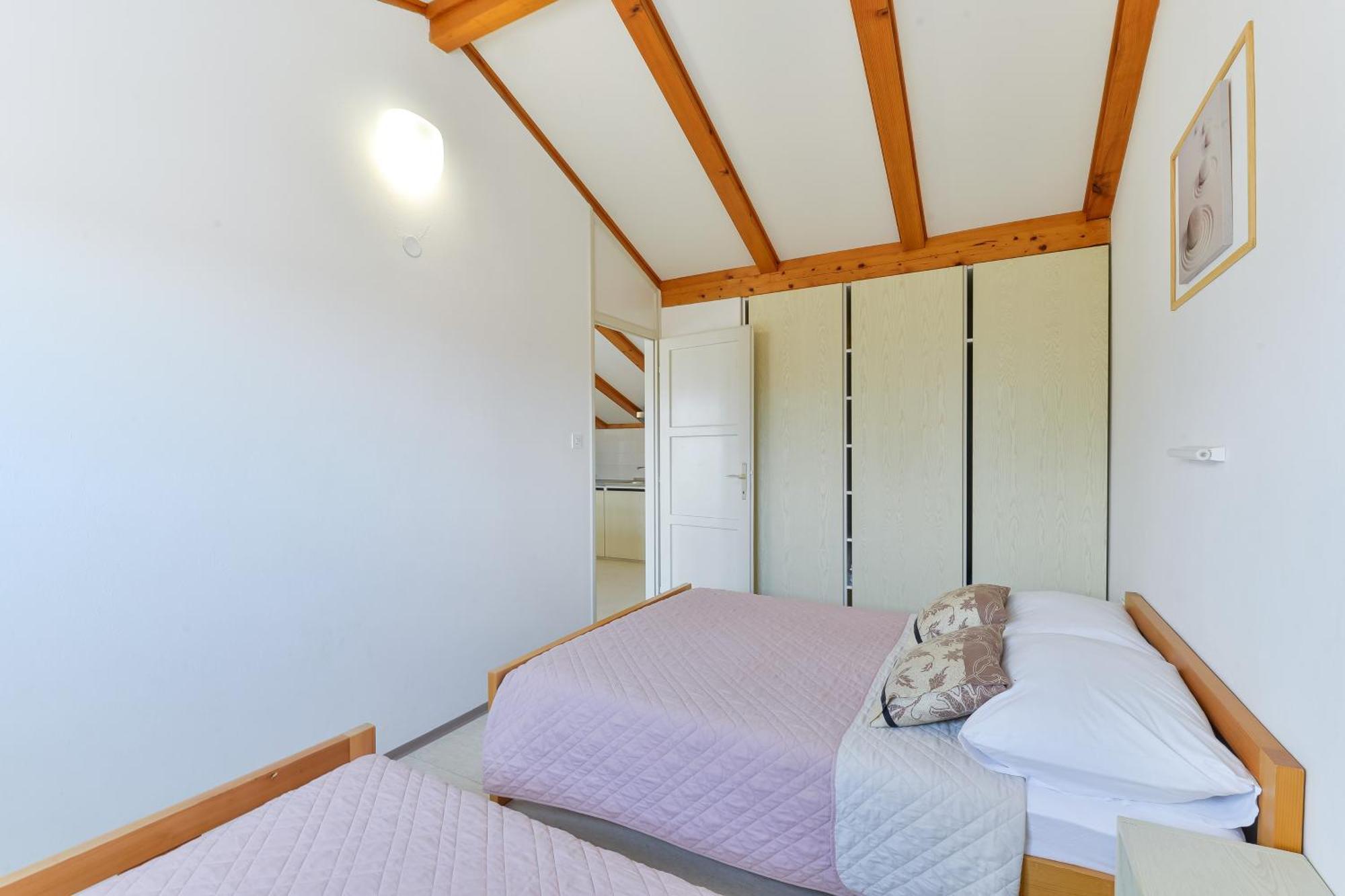 Apartments With A Parking Space Zaton, Zadar - 11130 扎顿 客房 照片