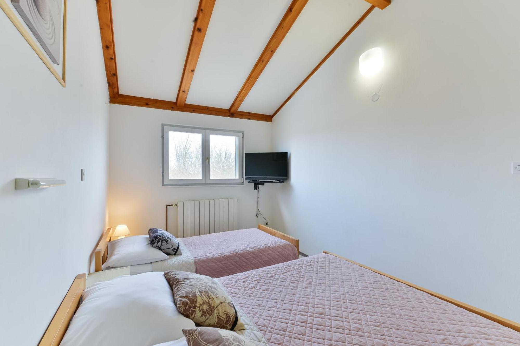 Apartments With A Parking Space Zaton, Zadar - 11130 扎顿 客房 照片