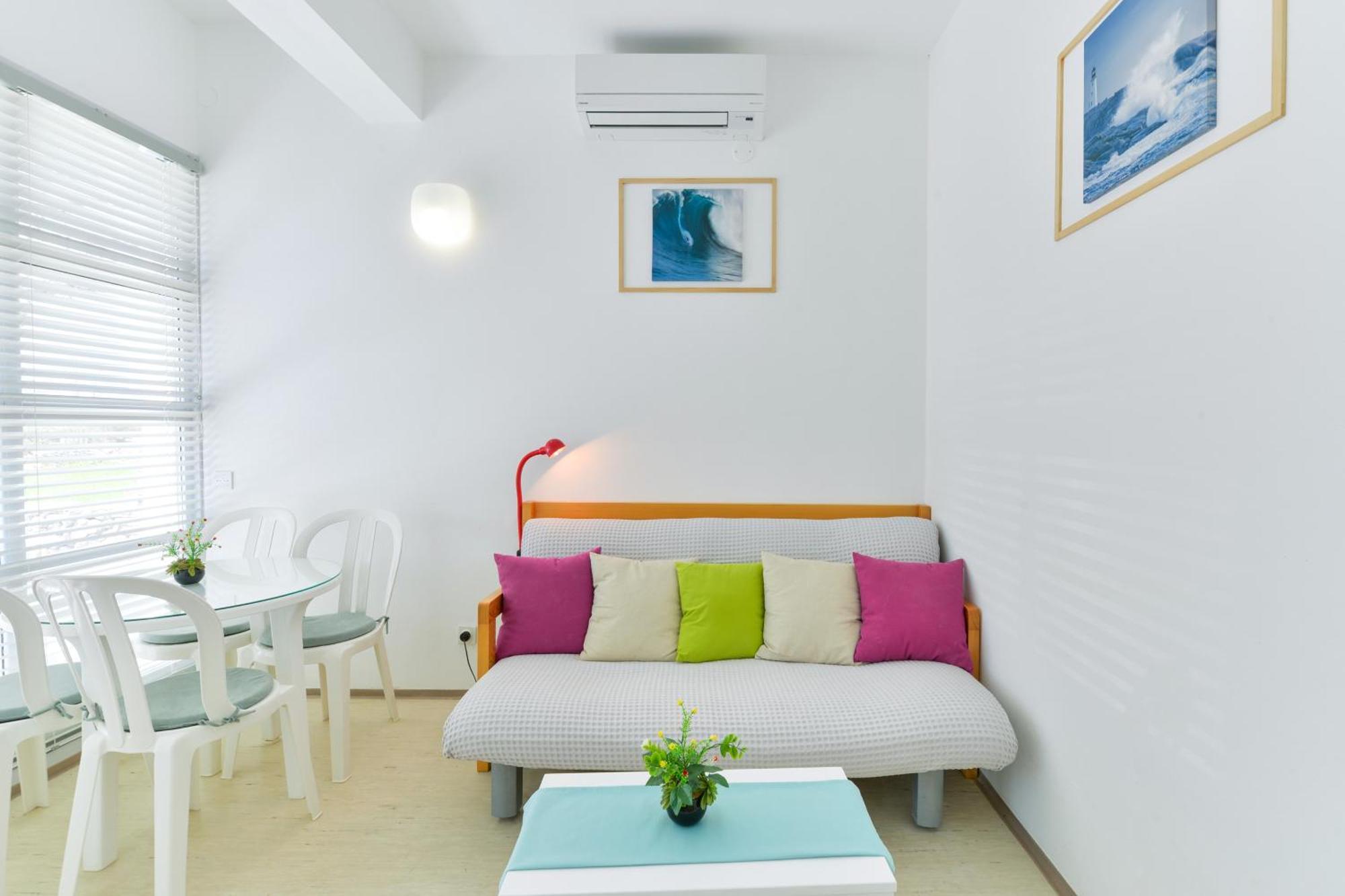 Apartments With A Parking Space Zaton, Zadar - 11130 扎顿 客房 照片