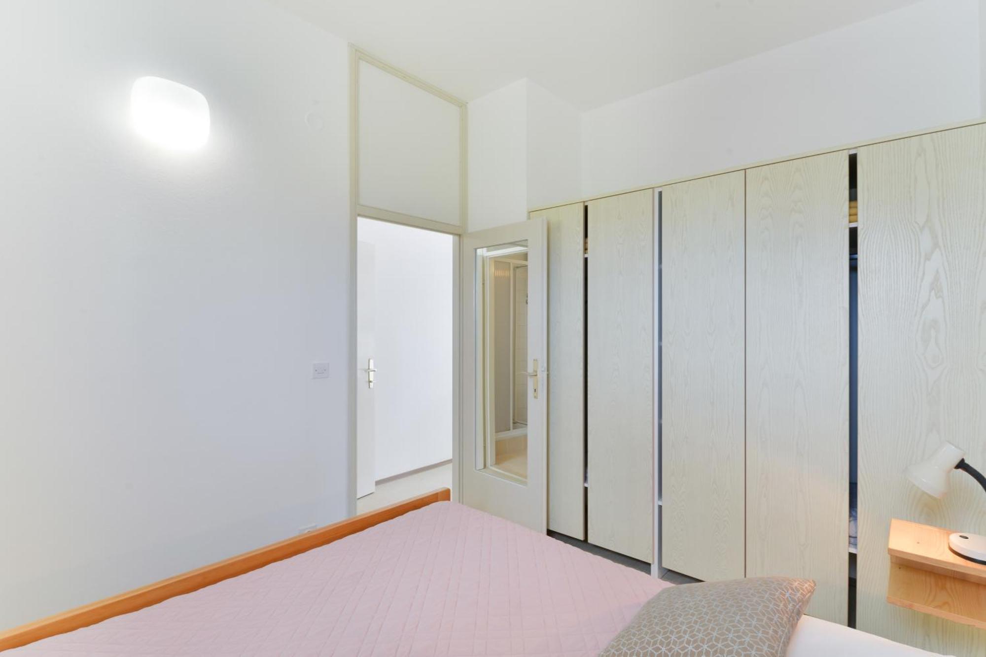 Apartments With A Parking Space Zaton, Zadar - 11130 扎顿 客房 照片